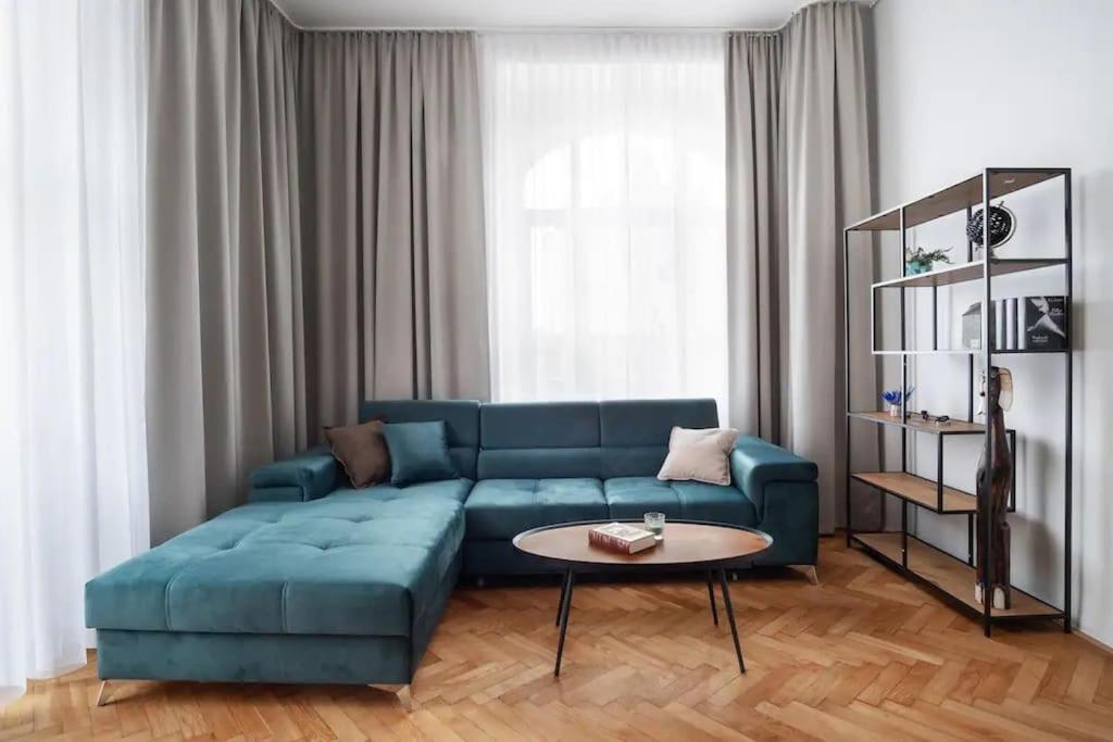 Helen Homestay Prague Palmovka Ngoại thất bức ảnh