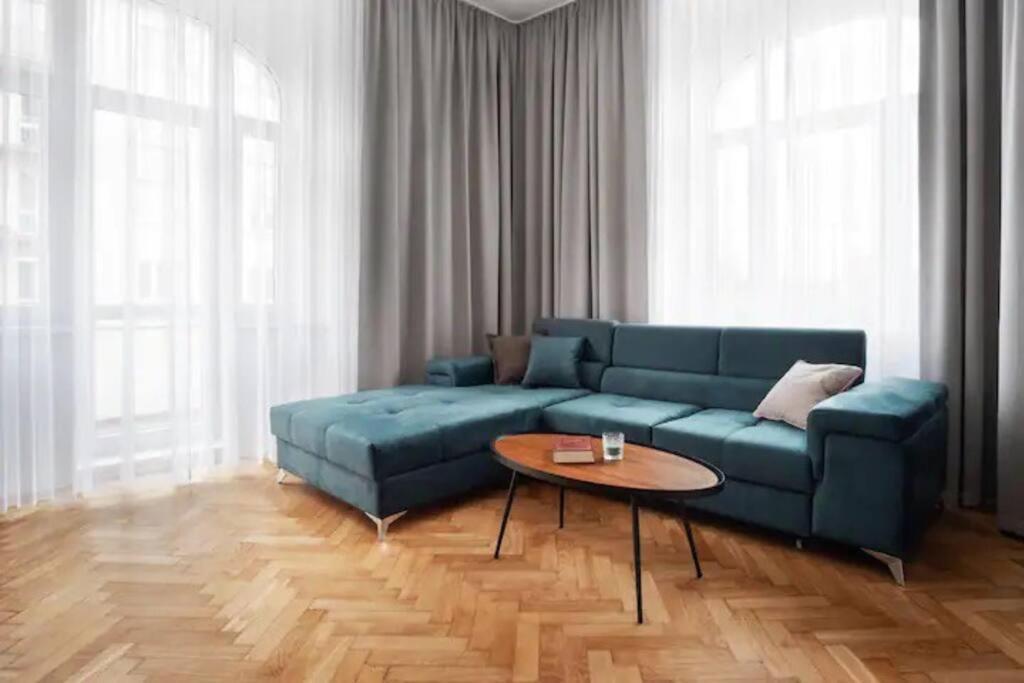 Helen Homestay Prague Palmovka Ngoại thất bức ảnh