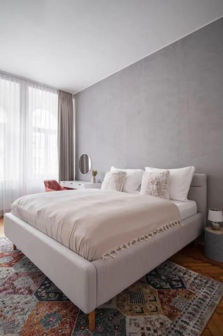 Helen Homestay Prague Palmovka Ngoại thất bức ảnh